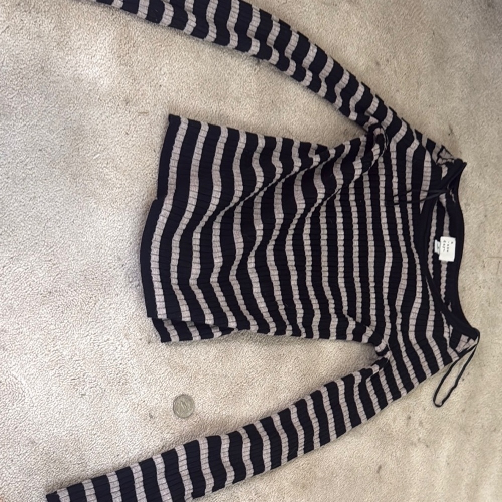 A New Day Black and Gray Crew Neck Sweater